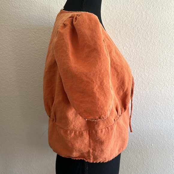 Levi’s Luisa Blouse Cropped Burnt Orange Size Large - Picture 6 of 10